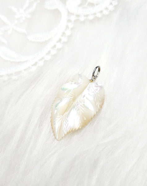 貝母工藝。吊咀。葉子